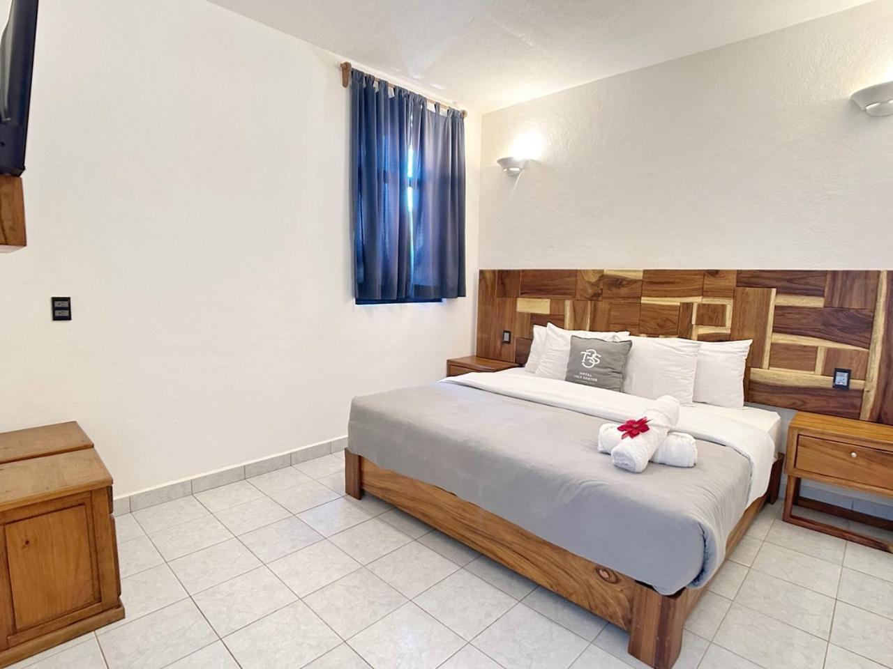 ترونكونيس Hotel Tres Santos المظهر الخارجي الصورة